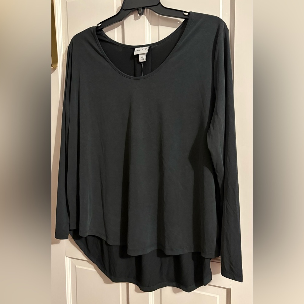 Ava & Viv Women’s Plus Black Long Sleeve Relaxed Tunic 2X